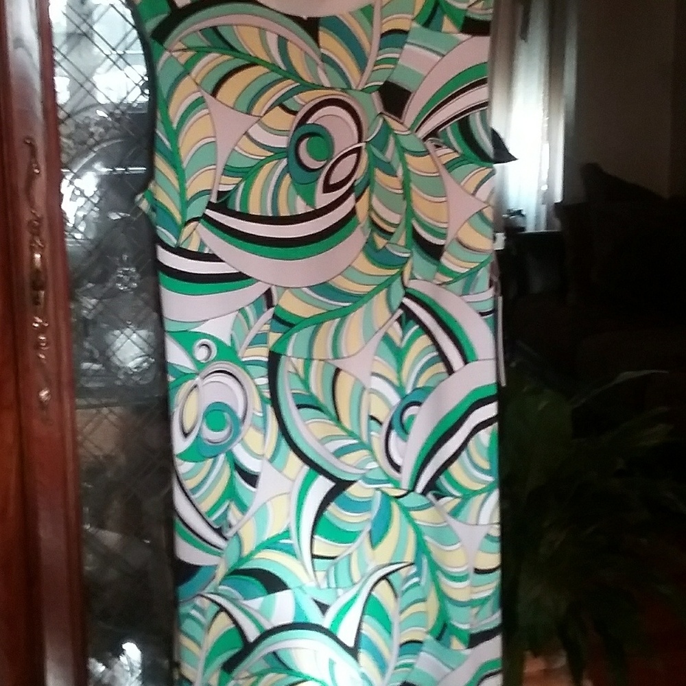 Women's dress